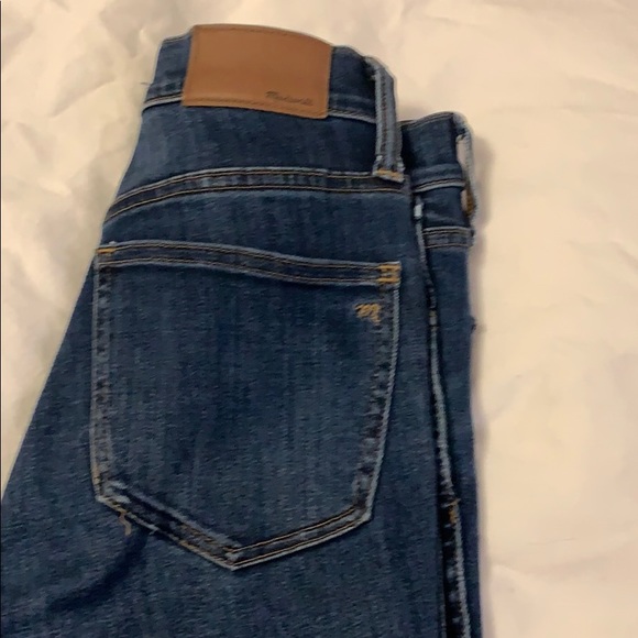 Madewell high rise jeans - Picture 4 of 6